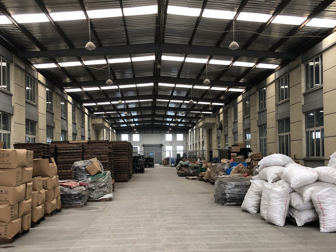 Shipping and dispatch area